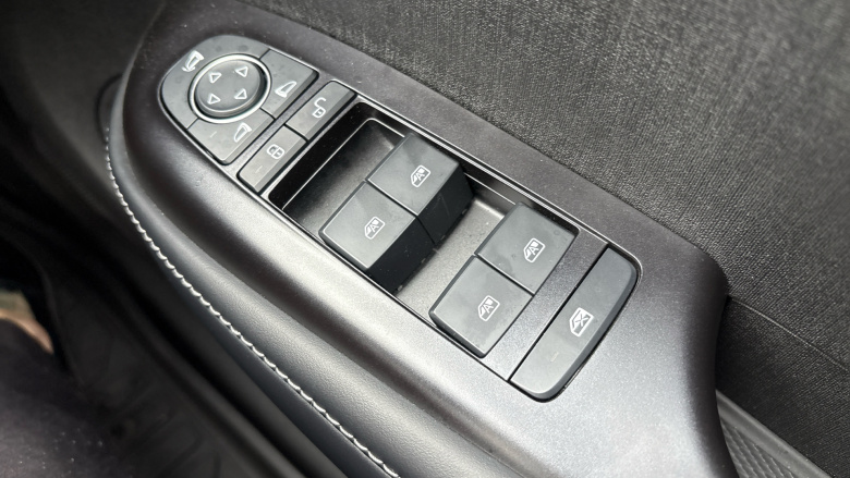 BYD Dolphin 150kW Design 60.4kWh 5dr Auto Electric Hatchback